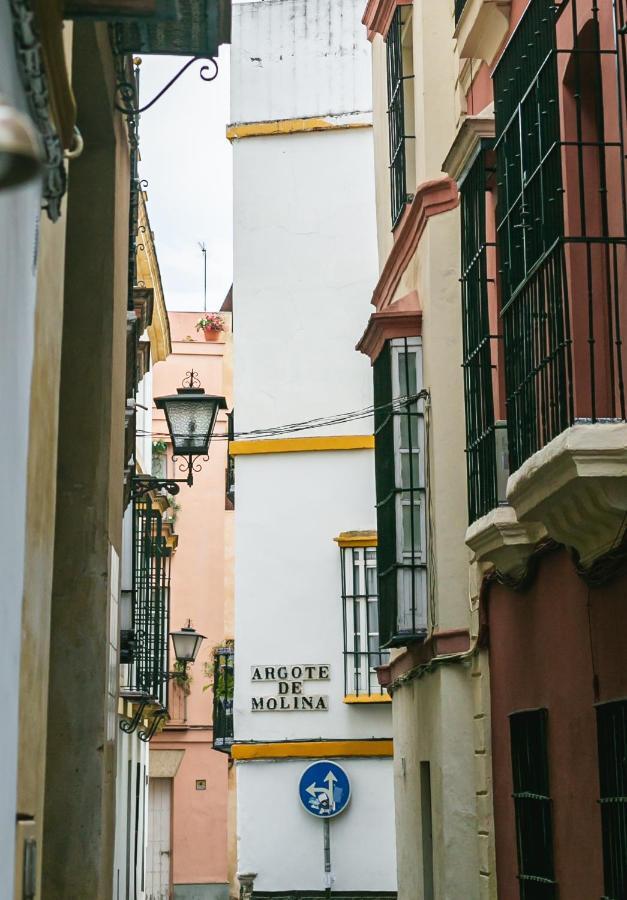 Joya Del Casco Boutique Hotel By Shiadu Seville Exterior photo