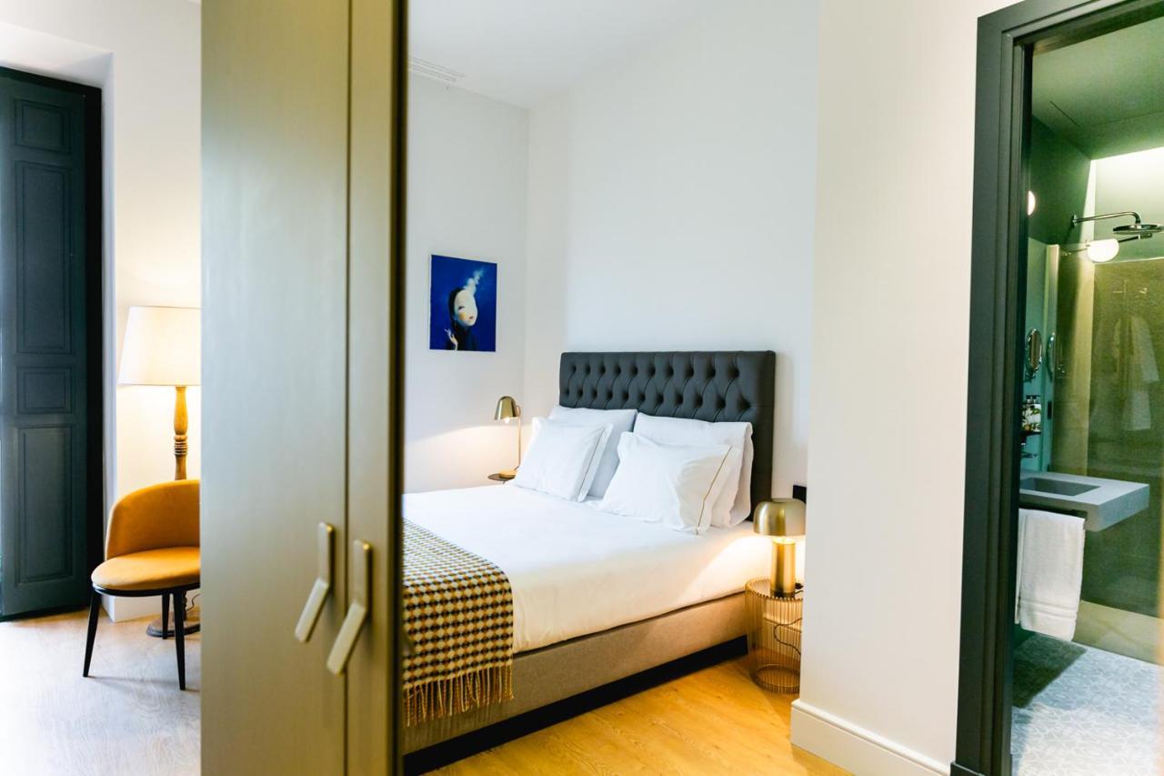 Joya Del Casco Boutique Hotel By Shiadu Seville Exterior photo