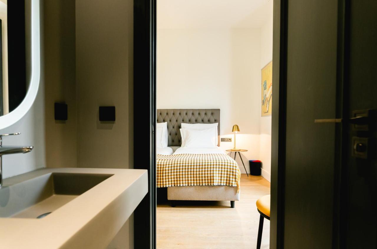 Joya Del Casco Boutique Hotel By Shiadu Seville Exterior photo