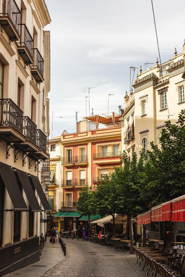 Joya Del Casco Boutique Hotel By Shiadu Seville Exterior photo